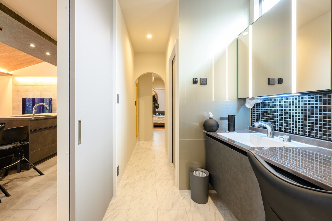 かなう家 【太田市】モダン×木の温もり 奥様とご主人の要望を上手に「良いとこ取り」した平屋の建築実例画像6