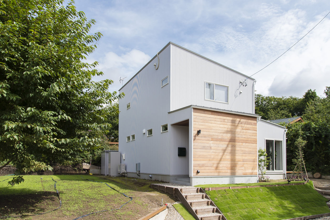 トモノ建築設計事務所 【ナチュラル/間取り図有】緑に囲まれた土間のある家の建築実例画像10