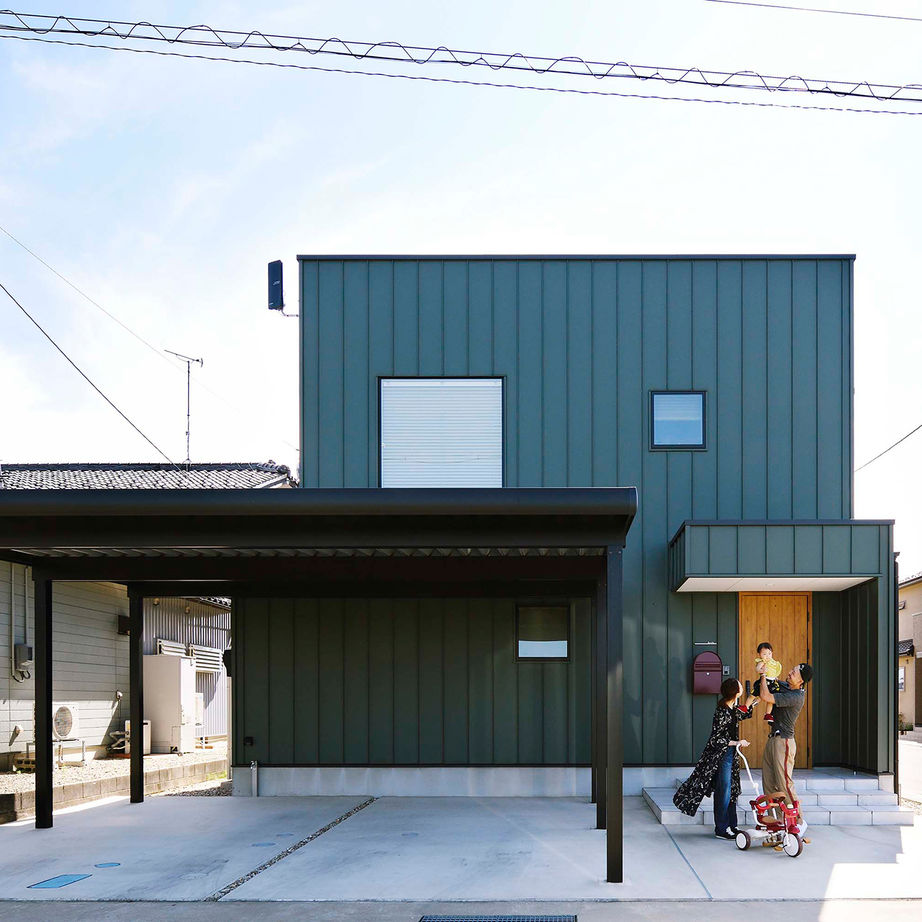 伊地知組 ベーシックだから多彩なテイストをミックス＆カスタマイズしやすい。個性が映える家の建築実例画像