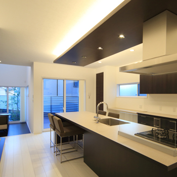 Art Yoshikawa設計事務所 吉川住建 「オモテに窓のない外観のインパクトに惚れ惚れする」オリジナリティあふれるスタイリッシュモダンの家の建築実例画像10