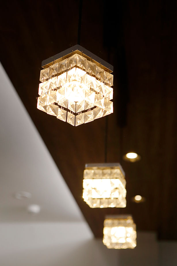 Art Yoshikawa設計事務所 吉川住建 【建物本体価格2000万円台／間取り図あり】広い土間とLDKが繋がる大空間、地震にも強いと良いこと尽くしの建築実例画像8