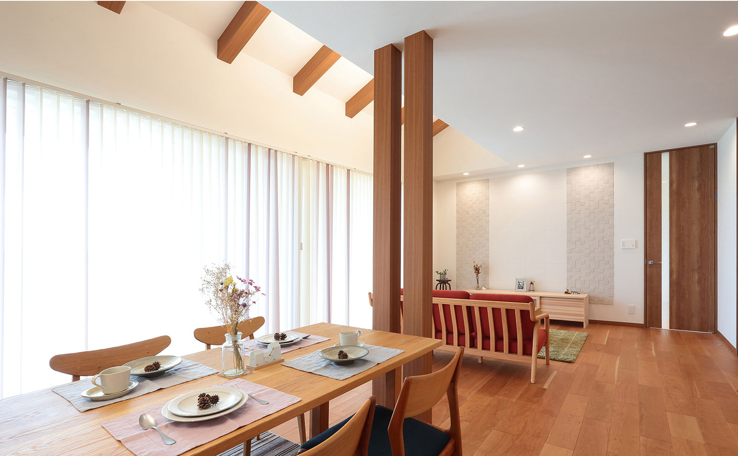 Art Yoshikawa設計事務所 吉川住建 【愛知県|2000万円台|平屋|間取り】平屋の快適動線が住み心地いい、遊び心溢れる家の建築実例画像3