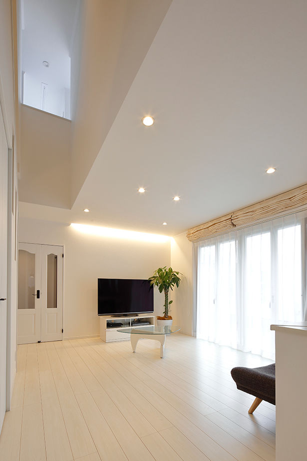 Art Yoshikawa設計事務所 吉川住建 【建物本体価格2000万円台／間取り図あり】建物も土地もすべて希望通り！白亜の欧風デザインが可愛い家の建築実例画像4