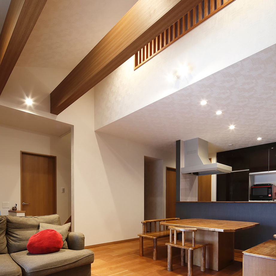 Art Yoshikawa設計事務所 吉川住建 【愛知県|2000万円台|平屋|30坪台|軒のある家】LDKを中心に家中の空間が繋がり、常に家族を感じる平屋の建築実例画像3