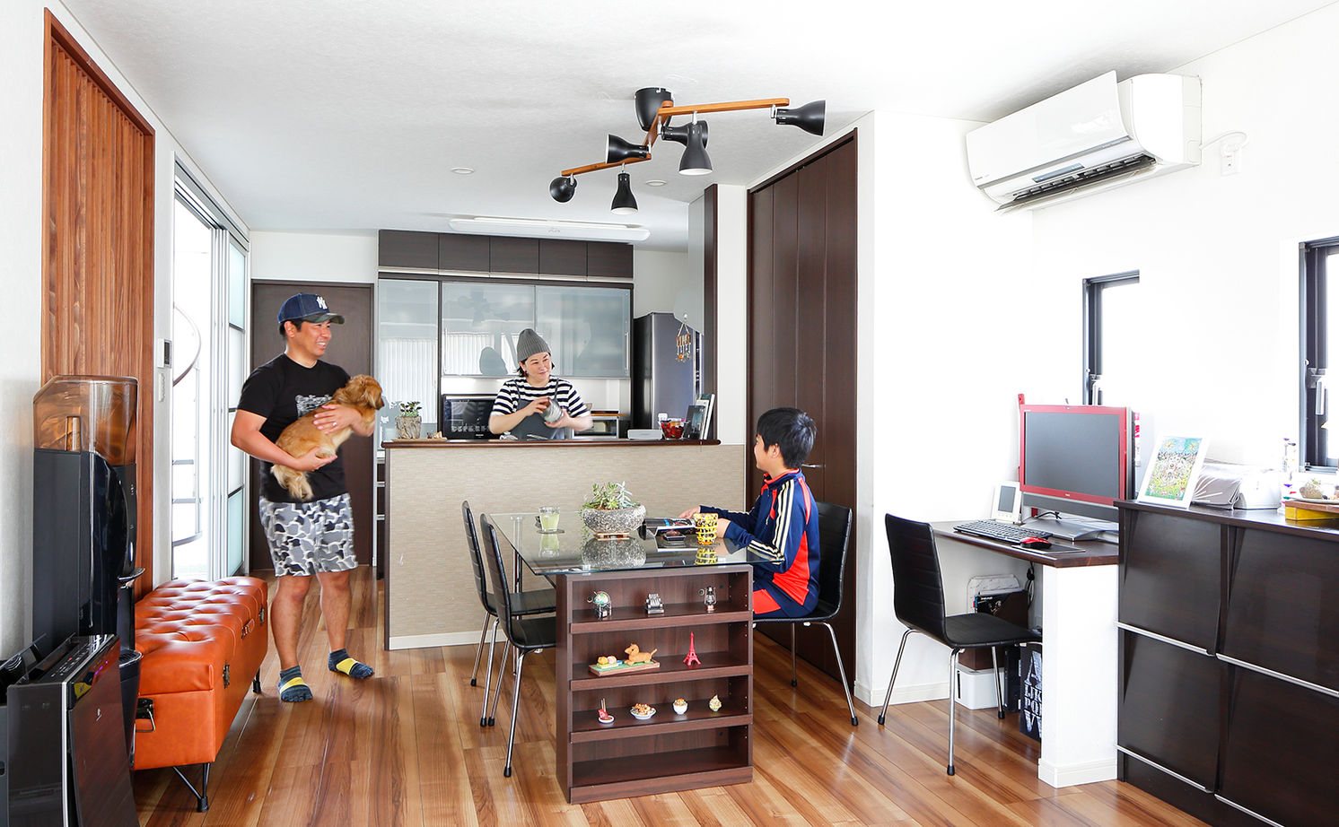 Art Yoshikawa設計事務所 吉川住建 【1000万円台/間取り30坪台/小屋裏/吹き抜け】家事ラク＋らせん階段が魅力。光と風が心地よい家の建築実例画像5