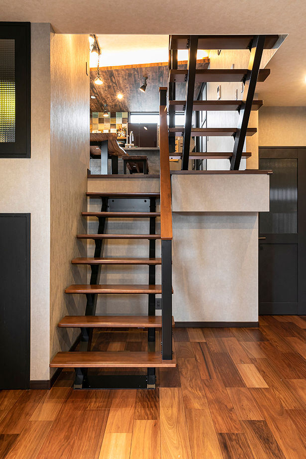 Art Yoshikawa設計事務所 吉川住建 【1000万円台|間取り図|ビルトインガレージ】テーマは「インダストリアル」、屋上庭園も！の建築実例画像7