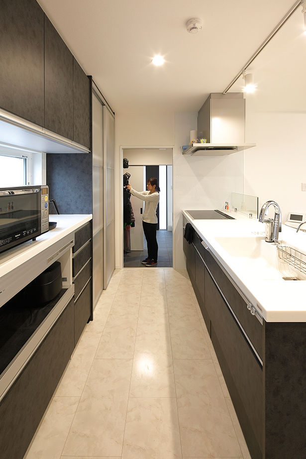 Art Yoshikawa設計事務所 吉川住建 【豊田市|2000万円台|テクノストラクチャー|ビルトインガレージ】スケルトン階段などこだわりのZEH住宅の建築実例画像9