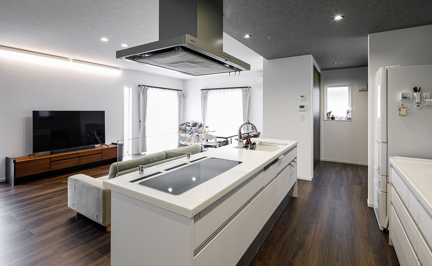 Art Yoshikawa設計事務所 吉川住建 【2000万円台|テクノストラクチャー|間取り図|家事ラク】アイランドキッチンのある大空間LDKの建築実例画像4