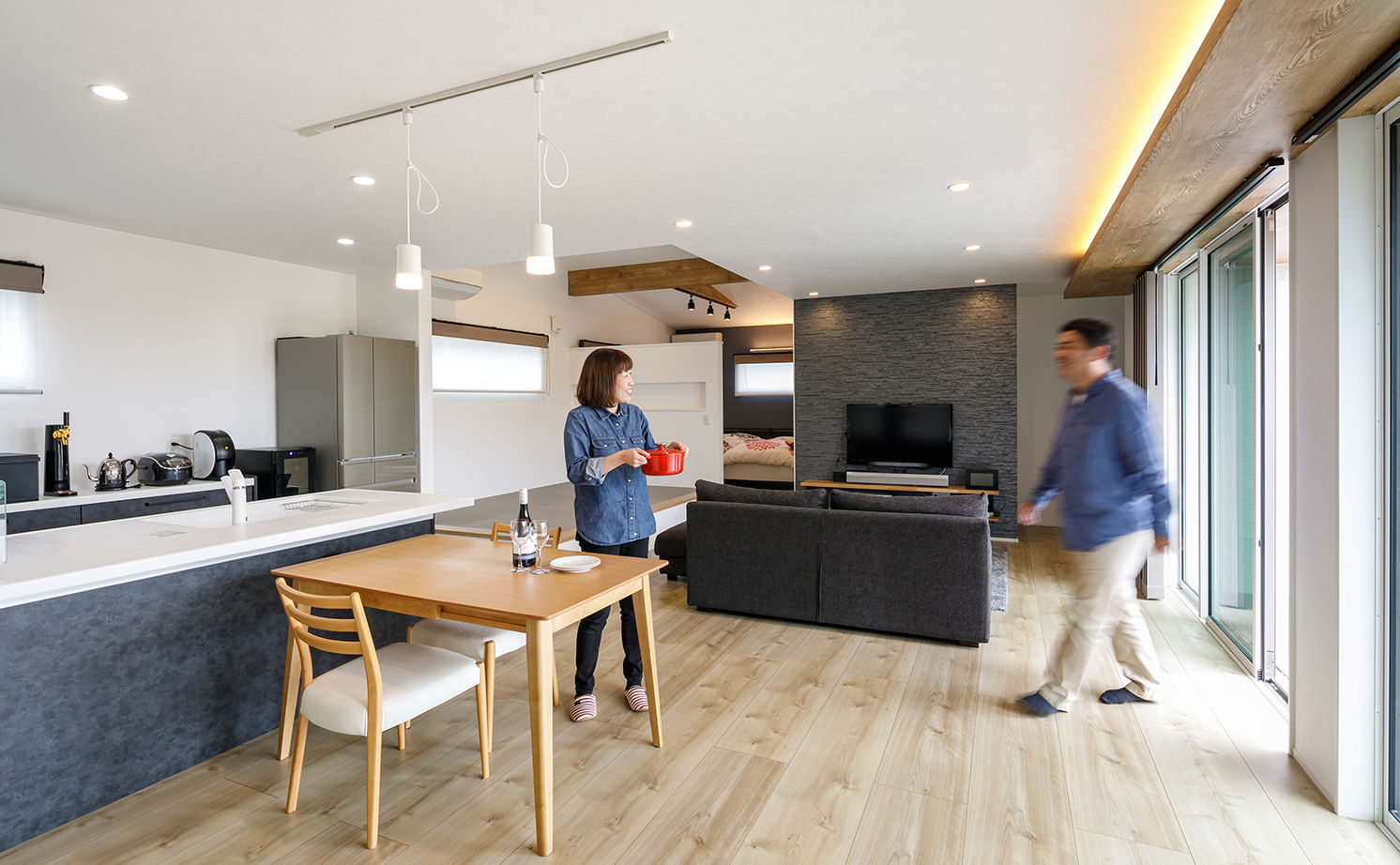 Art Yoshikawa設計事務所 吉川住建 【豊田市|2000万円台|平屋|テクノストラクチャー】約14.5畳のタイルデッキと21.7畳のLDKの大空間の家の建築実例画像13