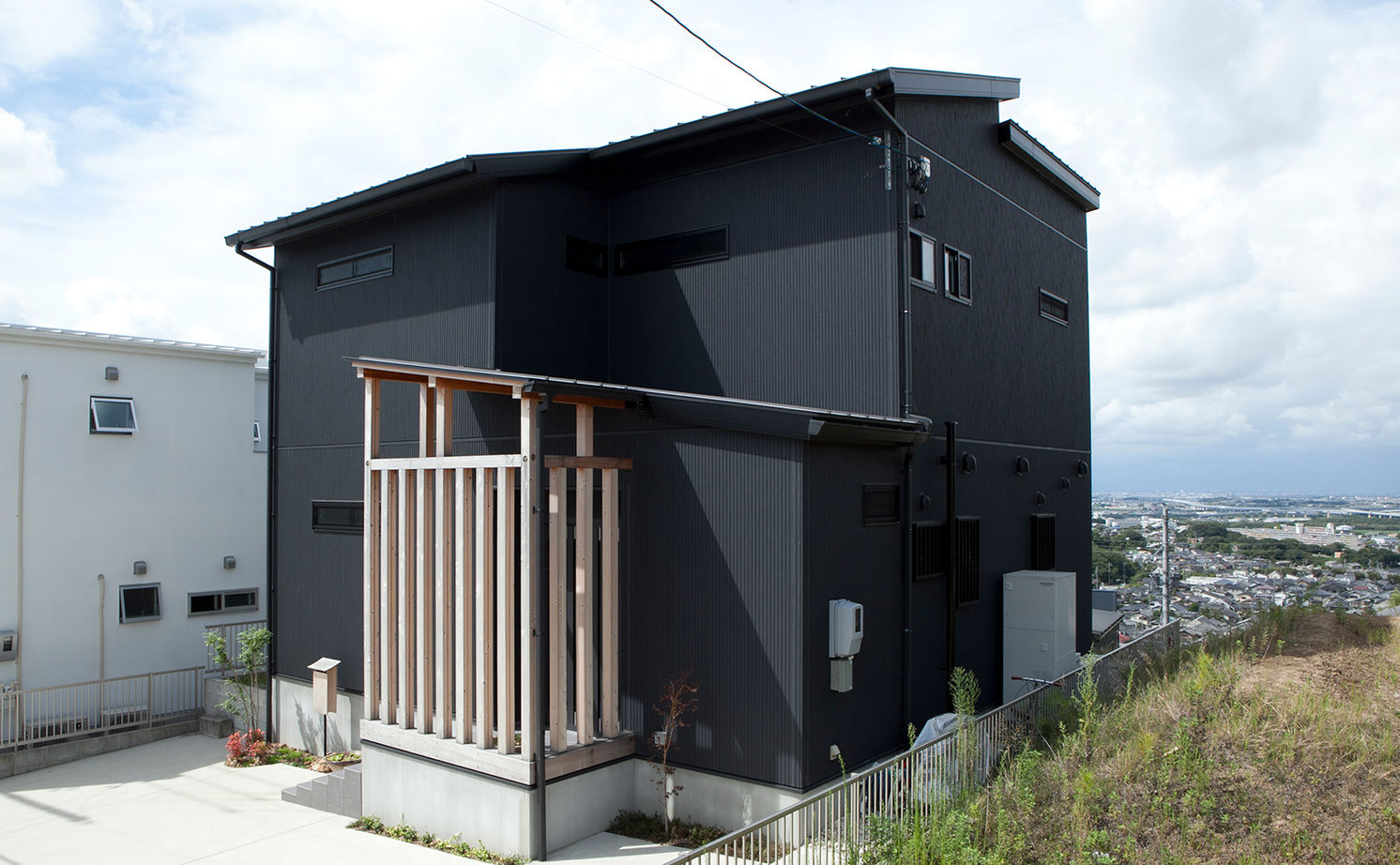 Art Yoshikawa設計事務所 吉川住建 【豊田市|2000万円台|30坪台|ウッドデッキ|無垢】自分達だけの絶景＆ナチュラルで心落ち着く家の建築実例画像10