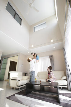 Art Yoshikawa設計事務所 吉川住建 20代で実現した注文住宅。「建てる時はもちろん、建てた後の事まで親身になって一緒に考えてくれました」の建築実例画像1