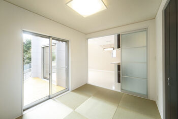 Art Yoshikawa設計事務所 吉川住建 20代で実現した注文住宅。「建てる時はもちろん、建てた後の事まで親身になって一緒に考えてくれました」の建築実例画像3