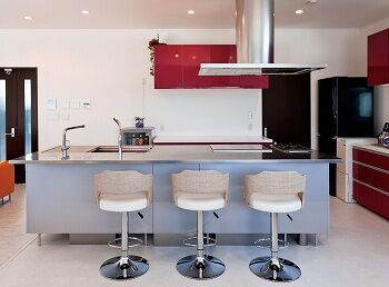 Art Yoshikawa設計事務所 吉川住建 モダンなデザインで機能的。サンルームやファミリールームのある間取りで家族みんなが快適に暮らせる家の建築実例画像4