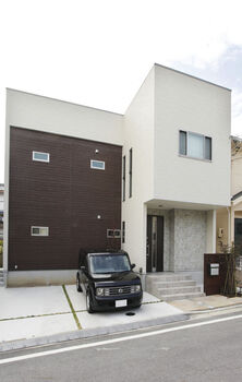 Art Yoshikawa設計事務所 吉川住建 採光性の工夫で土地の条件をクリア。リビングの収納やニッチなど細かい要望も丁寧な対応で実現の建築実例画像1