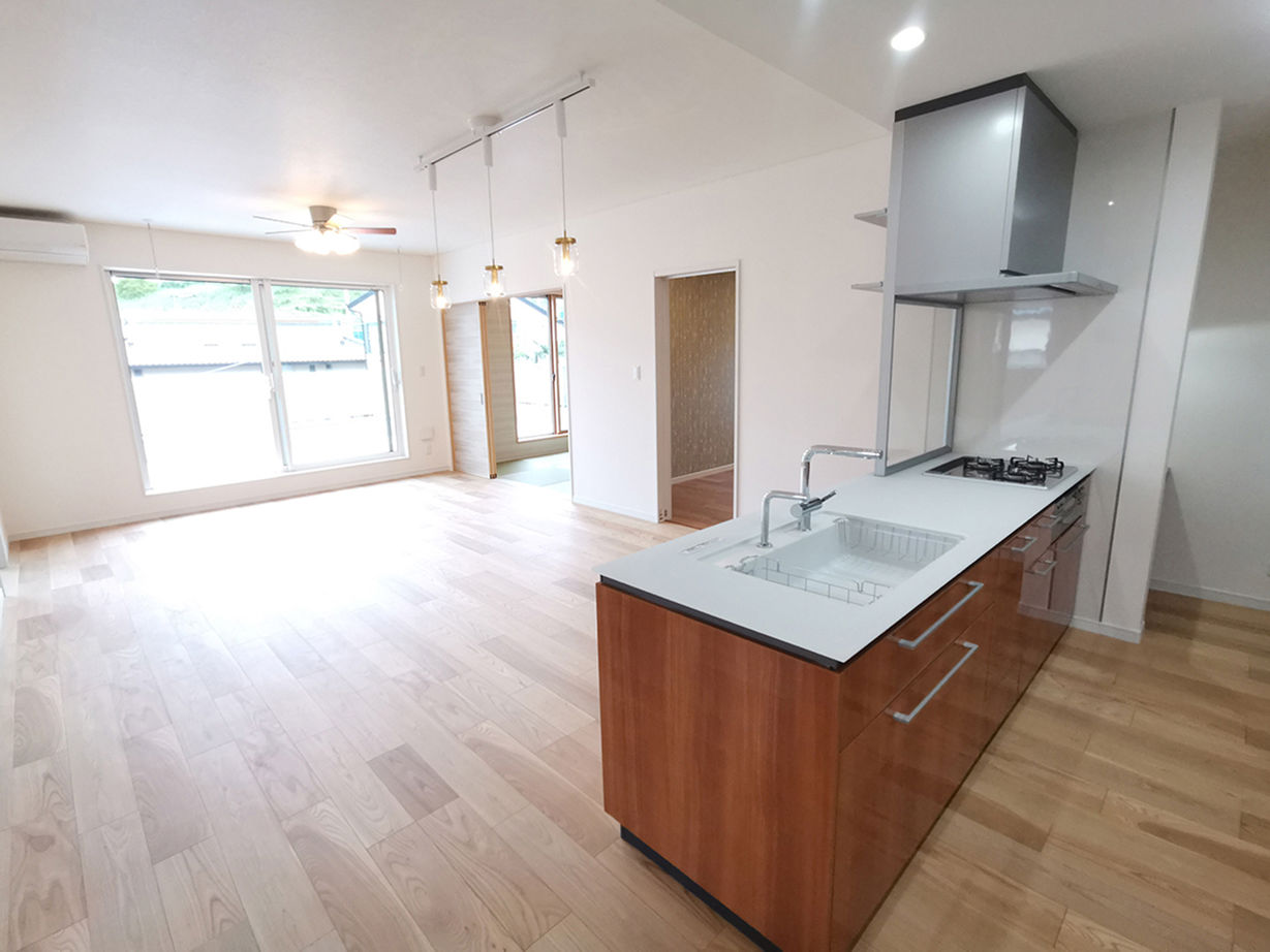 夢工房だいあん 【横浜市／二世帯／ZEH】SE構法で高耐震、性能も充実。3世代がのびのび快適に暮らせる大空間に建て替えの建築実例画像5