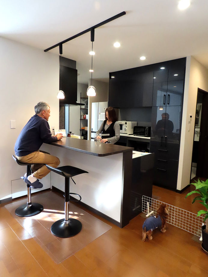 夢工房だいあん 【3000万円台／横浜市／SE構法／30坪台】難解な旗竿敷地のデメリットを感じさせない、明るく快適な住まいの建築実例画像3