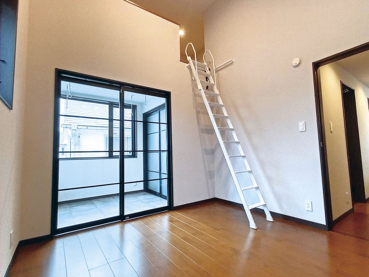 夢工房だいあん 【3000万円台／横浜市／SE構法／30坪台】難解な旗竿敷地のデメリットを感じさせない、明るく快適な住まいの建築実例画像9