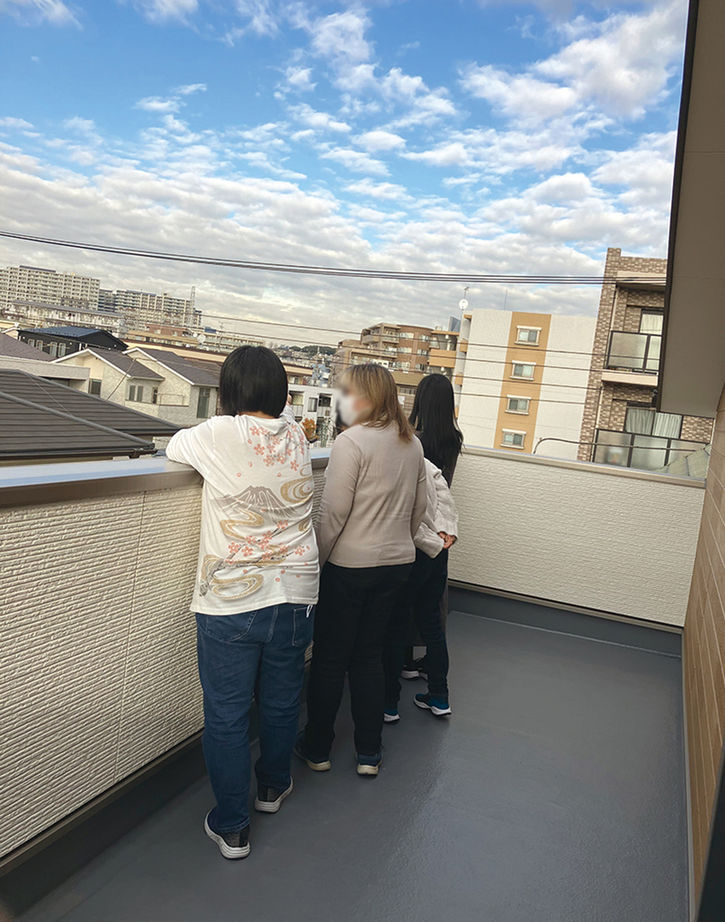 夢工房だいあん 【30坪台／SE構法／3階建て／間取り有】使ったクロスは30種類以上！完全分離でストレスフリーな二世帯住宅の建築実例画像3