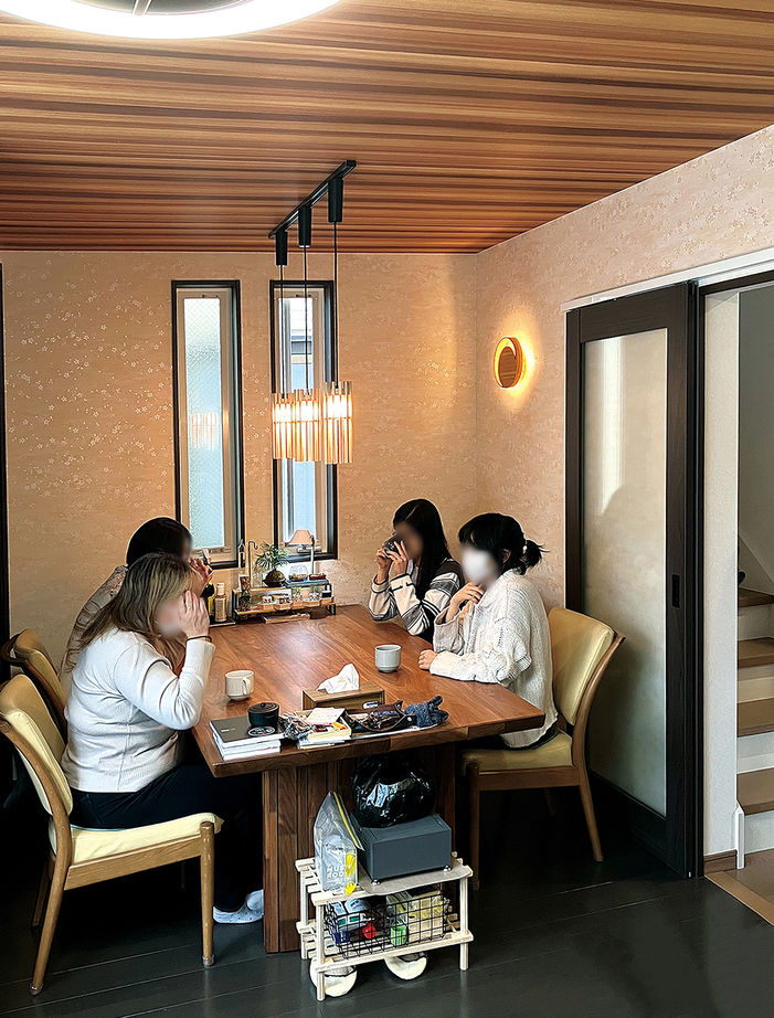 夢工房だいあん 【30坪台／SE構法／3階建て／間取り有】使ったクロスは30種類以上！完全分離でストレスフリーな二世帯住宅の建築実例画像5