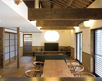 広和木材 【間取図有｜平屋風×古民家風】工場で木材を厳選。木が気持ちいい、四季の風景と暮らす古民家風の家の建築実例画像7