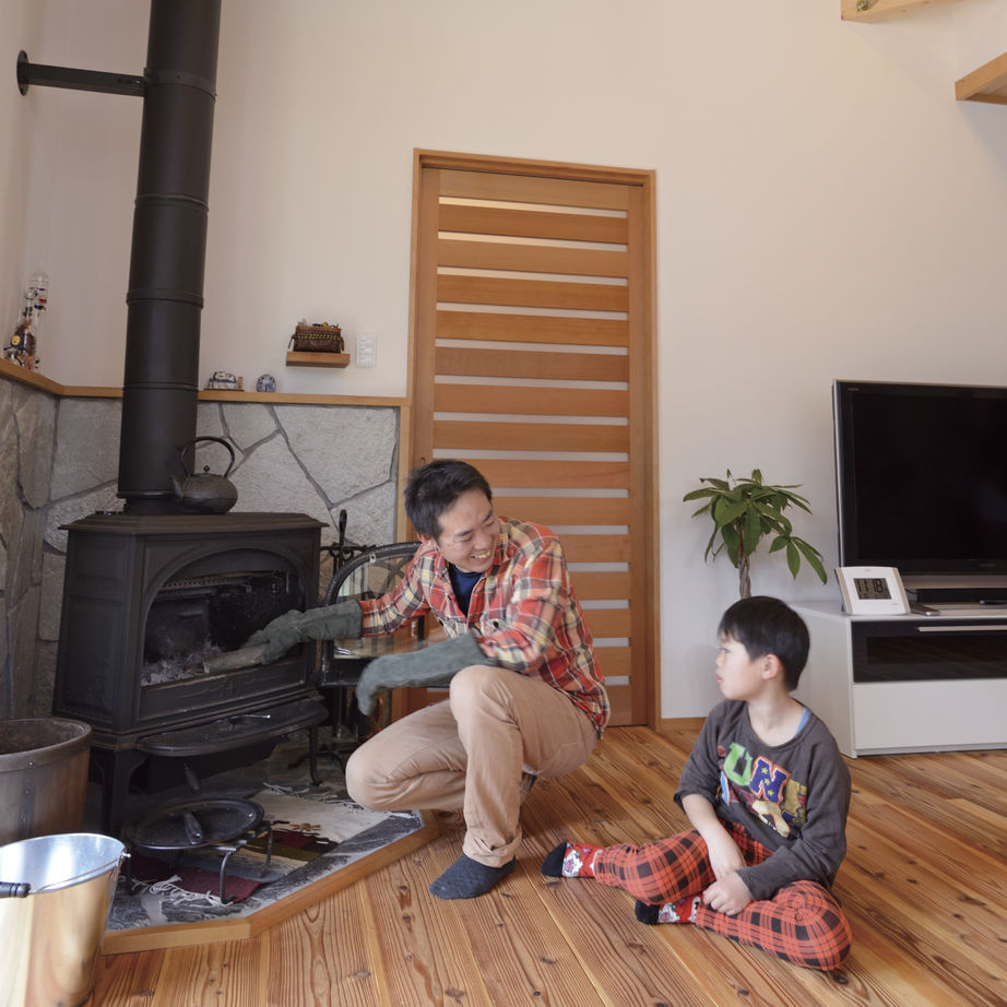 広和木材 【平屋×和モダン×自然素材】理想の間取りの平屋です！薪ストーブやクライミングウォールのある趣味の家の建築実例画像3
