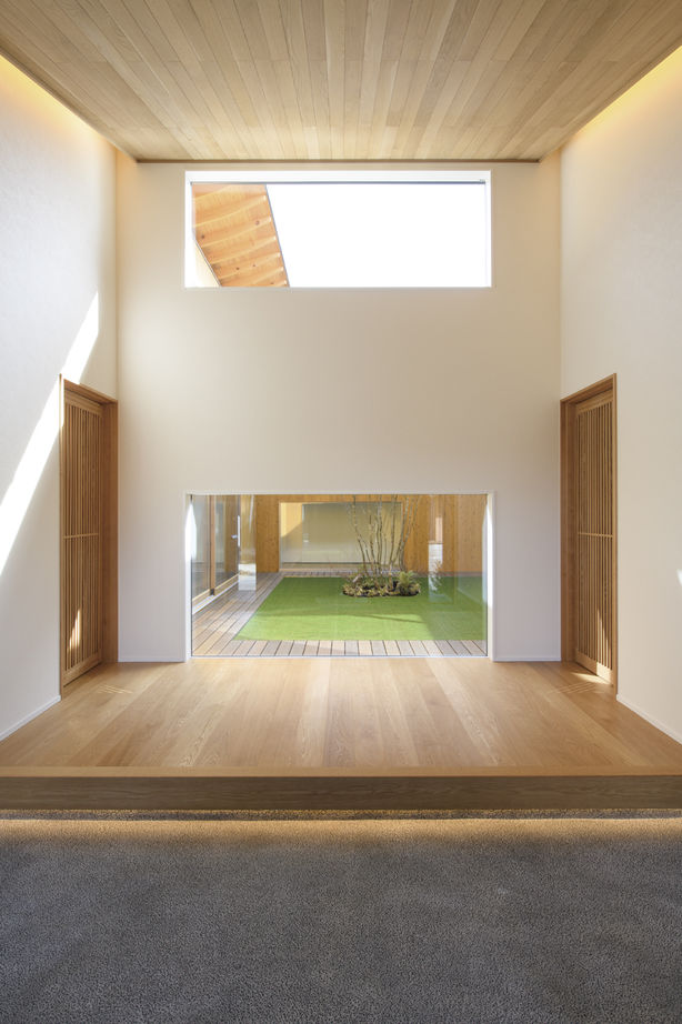 広和木材 【平屋/回遊動線/50坪台/2LDK/間取り図】中庭がもたらす圧倒的な明るさと開放感。風が通る木が心地よい平屋の建築実例画像3