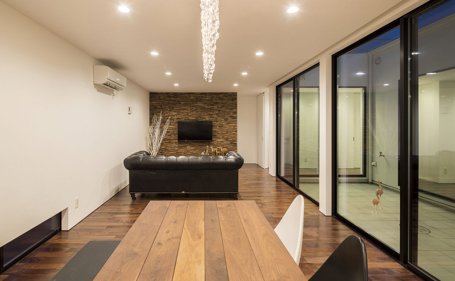 StyleDesign 『シンプル』ゆえに美しい　アクセントで彩る平屋の建築実例画像10