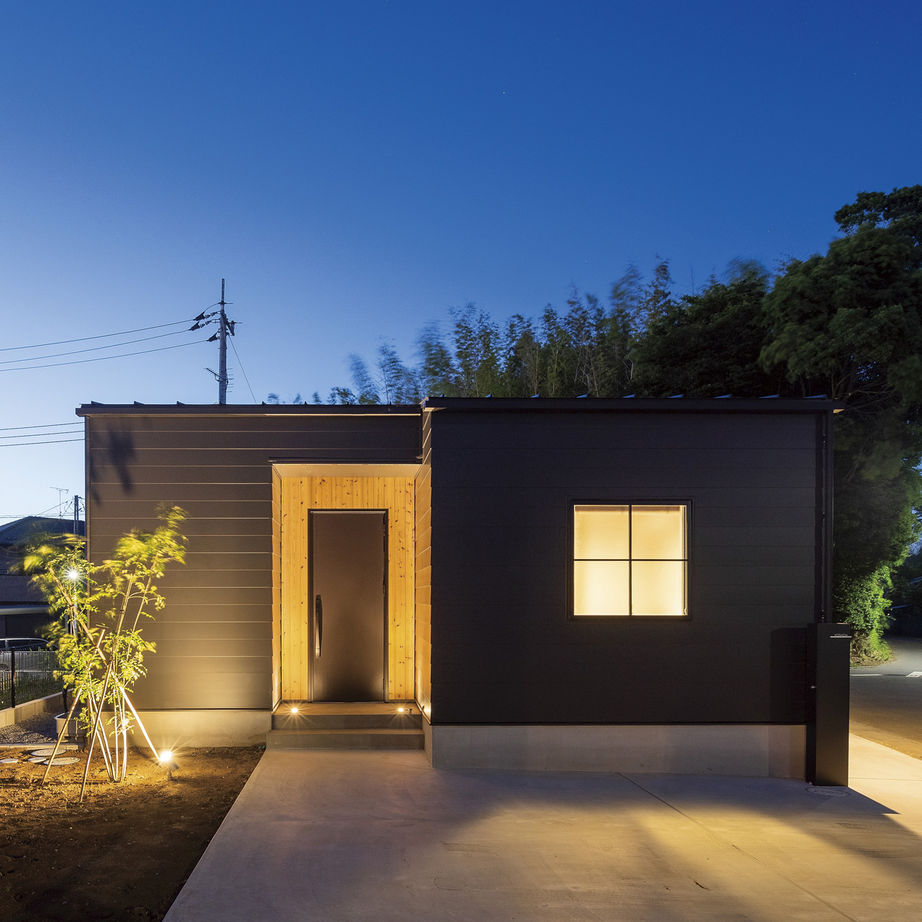 StyleDesign 「見せる収納」が空間を引き立てる、ヴィンテージ風のお洒落な平屋の建築実例画像2