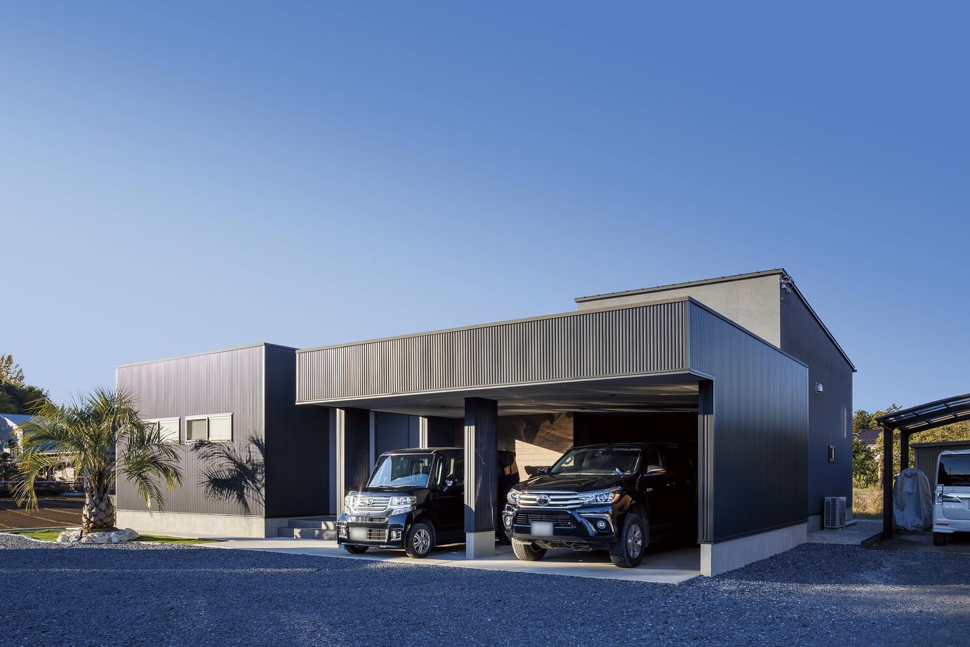 StyleDesign 中庭を中心に、機能美も添えて。ホテルライクを堪能する暮らしの建築実例画像2