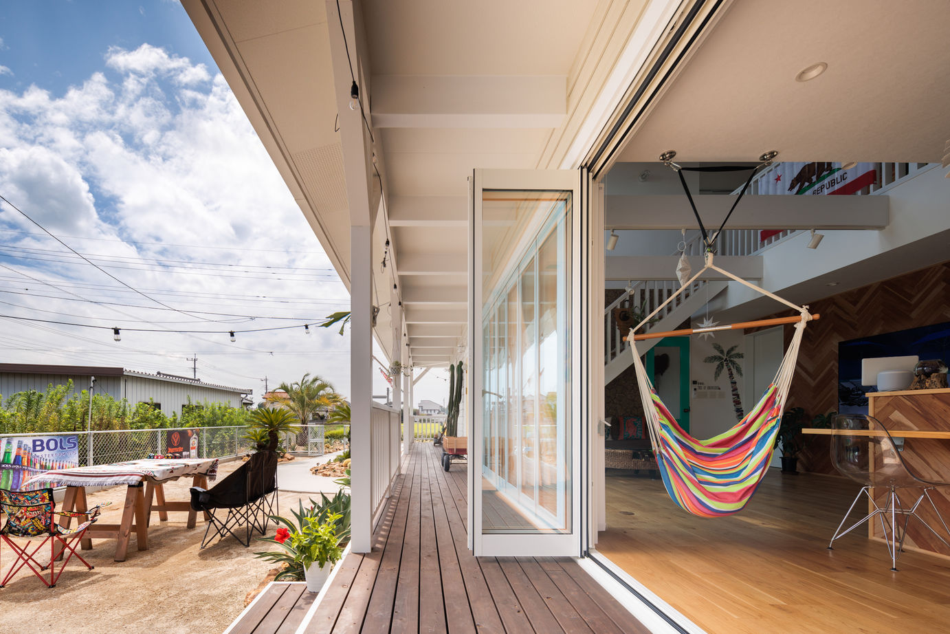 StyleDesign 夢と遊び心が満載！カリフォルニアスタイルの屋。バリアフリー設計で快適の建築実例画像2