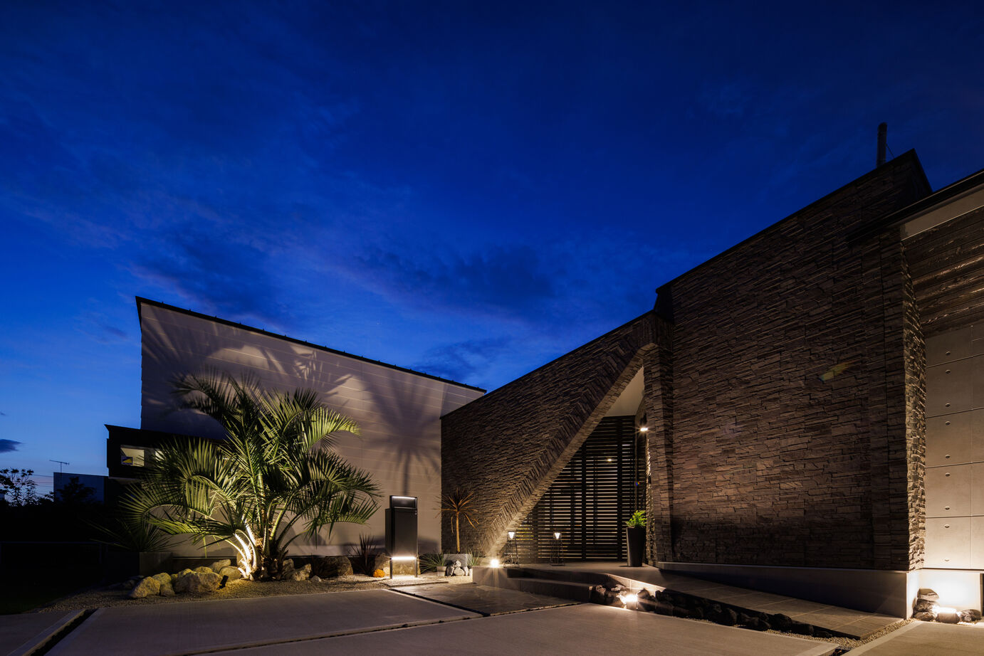 StyleDesign ガレージ付き平屋｜中庭・ゴルフルームで充実のお家時間｜「自由に楽しく！」をカタチにの建築実例画像9