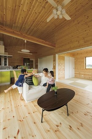 エイ・ワン(A-1 home) 【1000万円台】予算内で実現。太陽光発電＋天然無垢材たっぷりの快適住宅の建築実例画像6