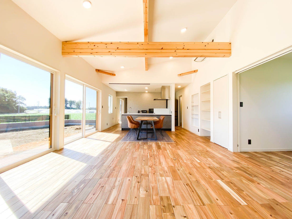 エイ・ワン(A-1 home) 【33.31坪/2000万円台/平屋/間取り有】ファミリークロークを2つ採用！充実した収納を備えた平屋の建築実例画像3