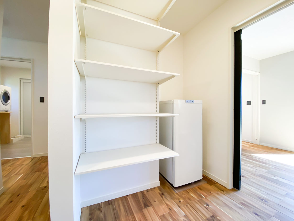 エイ・ワン(A-1 home) 【33.31坪/2000万円台/平屋/間取り有】ファミリークロークを2つ採用！充実した収納を備えた平屋の建築実例画像10