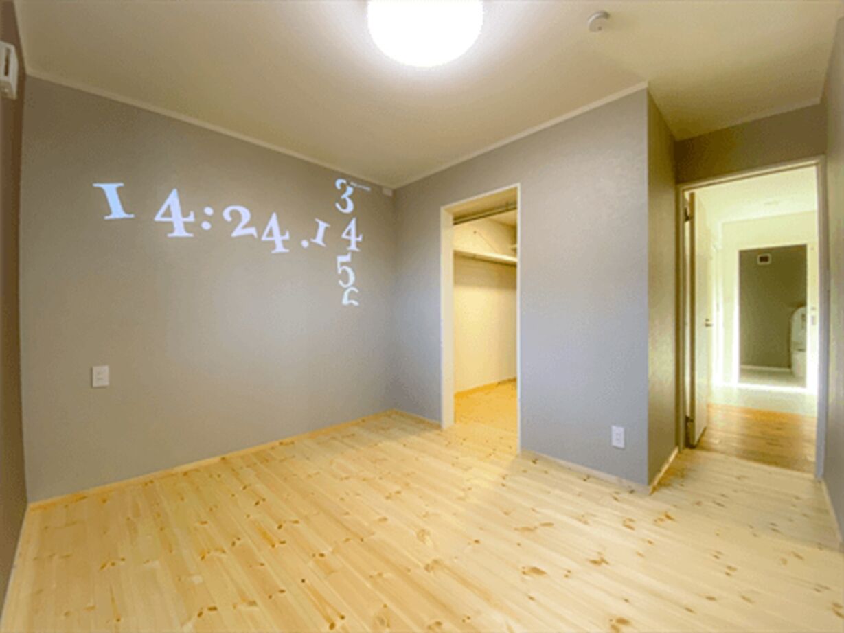 エイ・ワン(A-1 home) 【41坪/2000万円/平屋】シャープ＆モダンな寄棟屋根の平屋の建築実例画像9