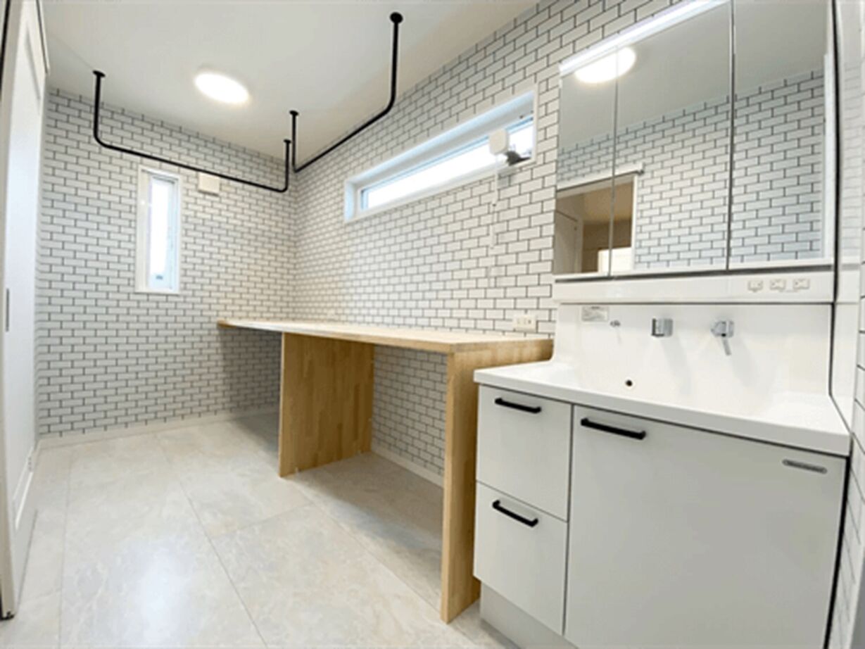 エイ・ワン(A-1 home) 【32坪/1800万円/平屋】安心とコスパを両立した32坪・27帖リビングの平屋の建築実例画像6