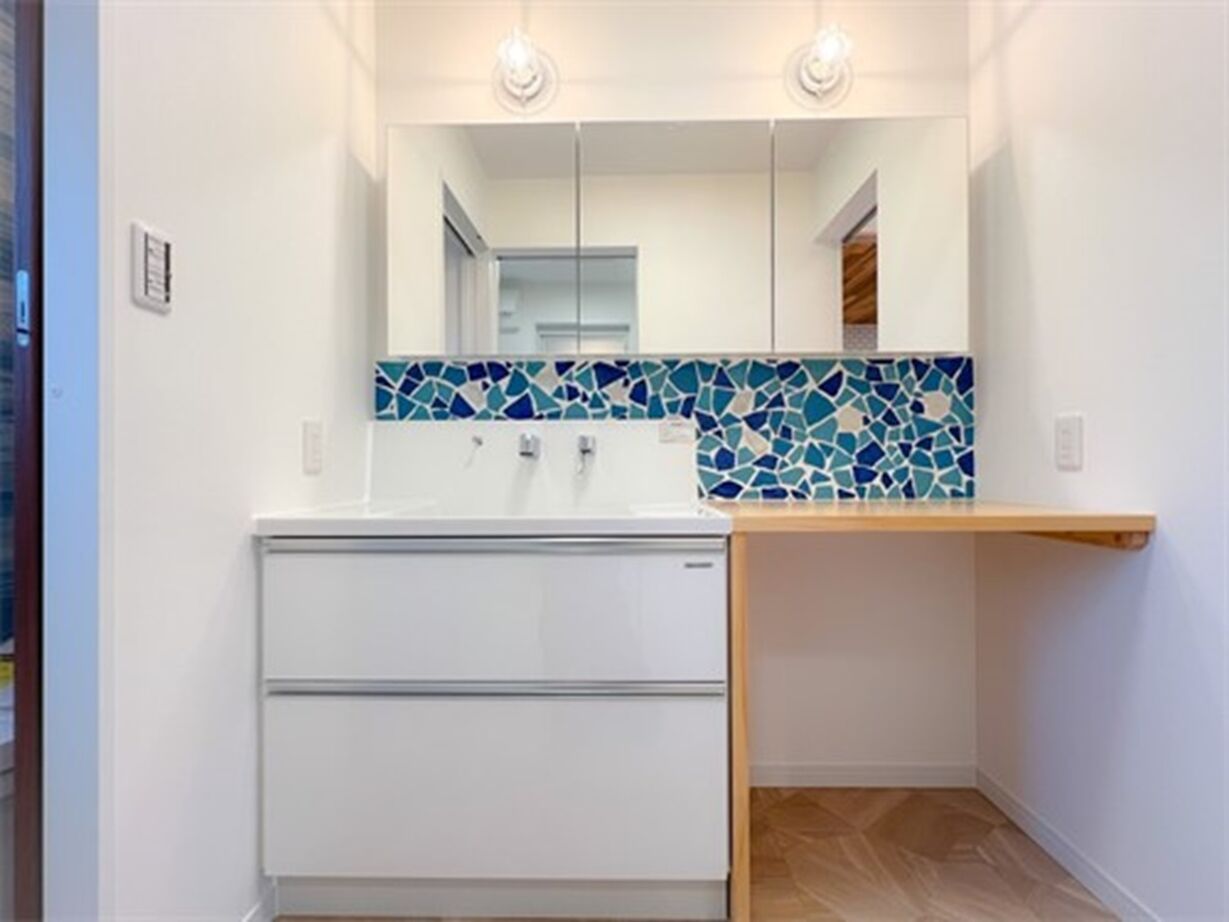 エイ・ワン(A-1 home) 【29坪/４LDK/平屋】敷地条件を活かした開放感あふれるサーファーズハウスの建築実例画像5