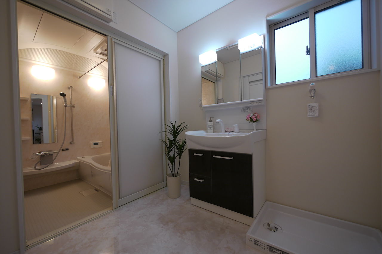 住宅工房 アリアンス(富士・富士宮・沼津) <富士市/完全分離二世帯住宅>バルコニーからの展望を楽しめる。二世帯それぞれが快適に過ごす家の建築実例画像9