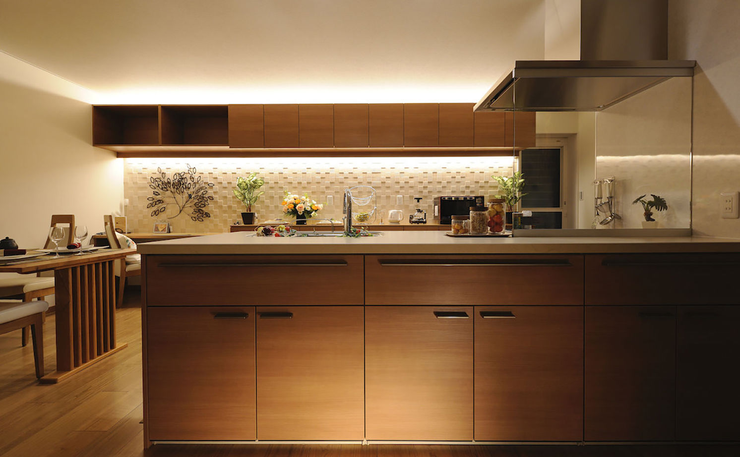 住宅工房 アリアンス(富士・富士宮・沼津) <富士市/40坪台>住まいの中心は吹き抜けリビングで開放的。アジアンリゾート風の住まいの建築実例画像5