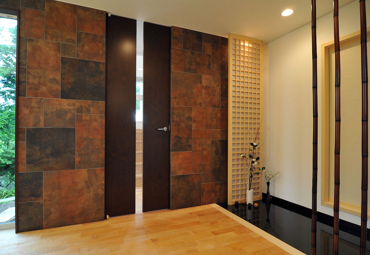 住宅工房 アリアンス(富士・富士宮・沼津) <富士市/40坪台/吹き抜け>内と外を繋げるウッドデッキで豊かな自然を感じる。旅館テイストの家の建築実例画像6