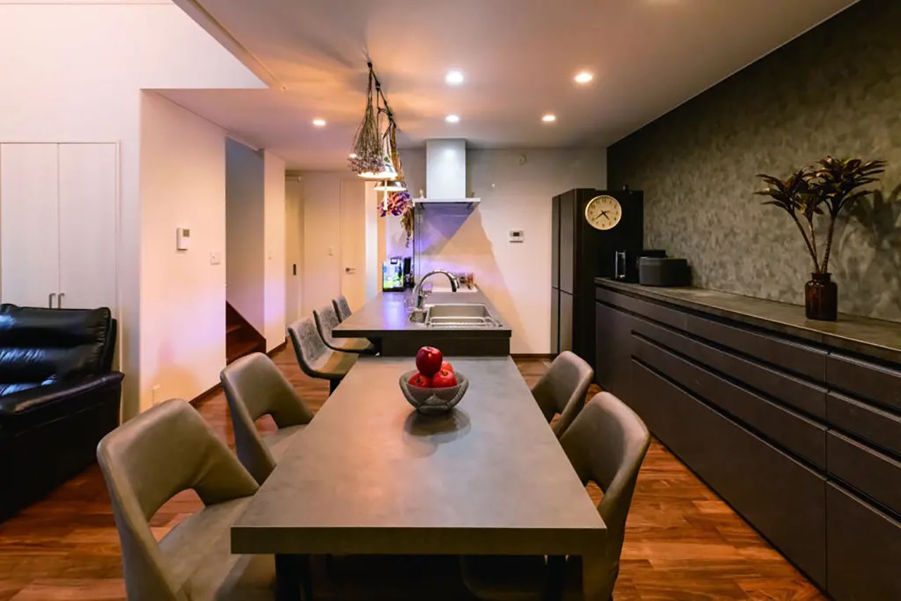 住宅工房 アリアンス(富士・富士宮・沼津) <富士市/吹き抜け>“ロの字型”の間取りで、家事を時短。家族と自分の時間、どちらも楽しく過ごす家への建築実例画像3