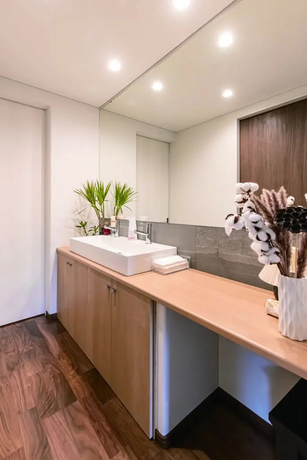 住宅工房 アリアンス(富士・富士宮・沼津) <富士市/吹き抜け>“ロの字型”の間取りで、家事を時短。家族と自分の時間、どちらも楽しく過ごす家への建築実例画像6