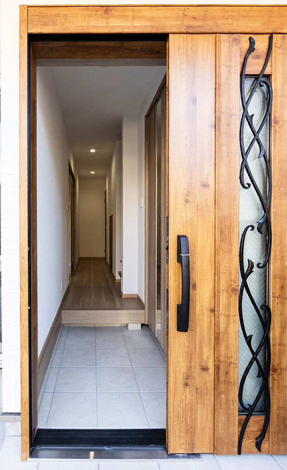 祥規建設 【京都市中京区／1000万円台／狭小地】住宅密集地で建てた3面採光、居心地のいいリビングがある家の建築実例画像8