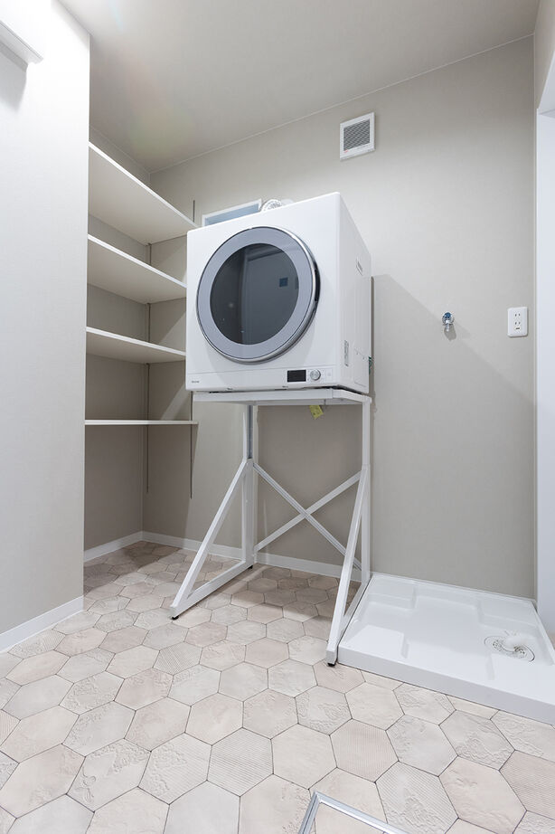 祥規建設 【宇治市／2000万円台／30坪台】屋上バルコニーが庭代わり！家族だけで楽しめるプライベート空間の建築実例画像8