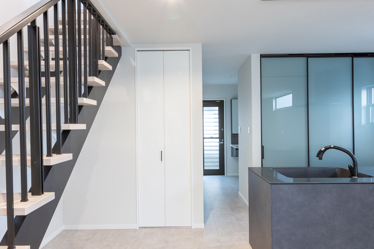 祥規建設 【宇治市／2000万円台／30坪台】屋上バルコニーが庭代わり！家族だけで楽しめるプライベート空間の建築実例画像9