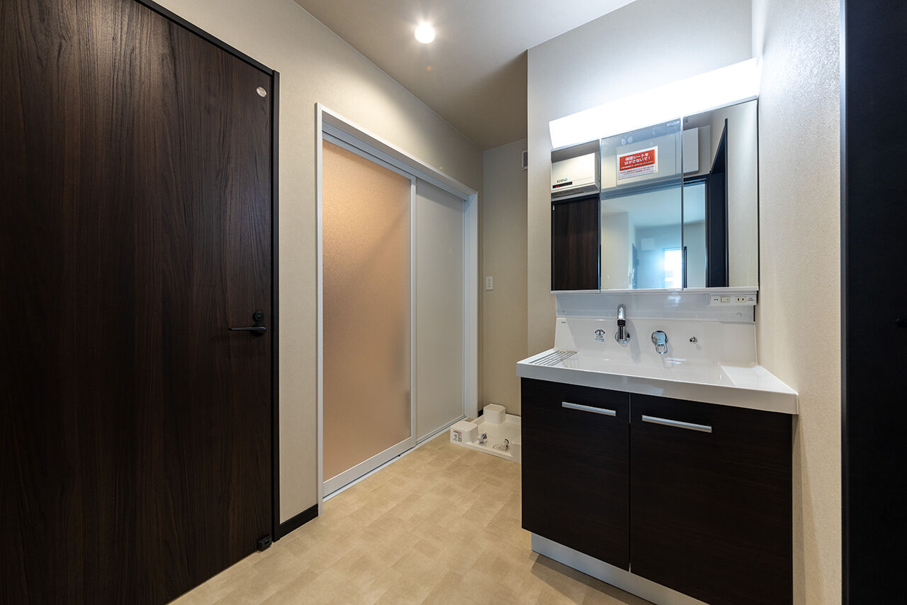 ハヤカワホーム 【1000万円台/20坪以下/平屋/ガレージ】2人暮らしにちょうどいい！17.5坪のガレージ付きコンパクト平屋！の建築実例画像9