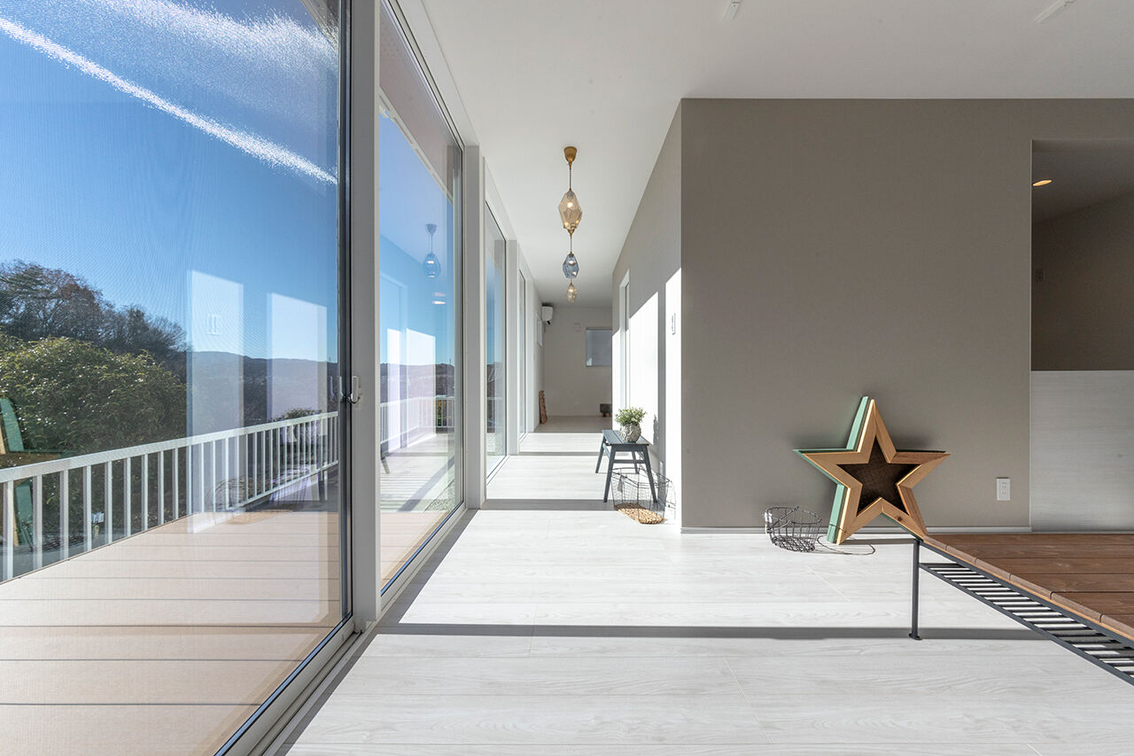 ハヤカワホーム 【1000万円台/20坪以下/平屋】暮らしに寄り添うコンパクト平屋。リビングとデッキから景色を楽しむ暮らしの建築実例画像5