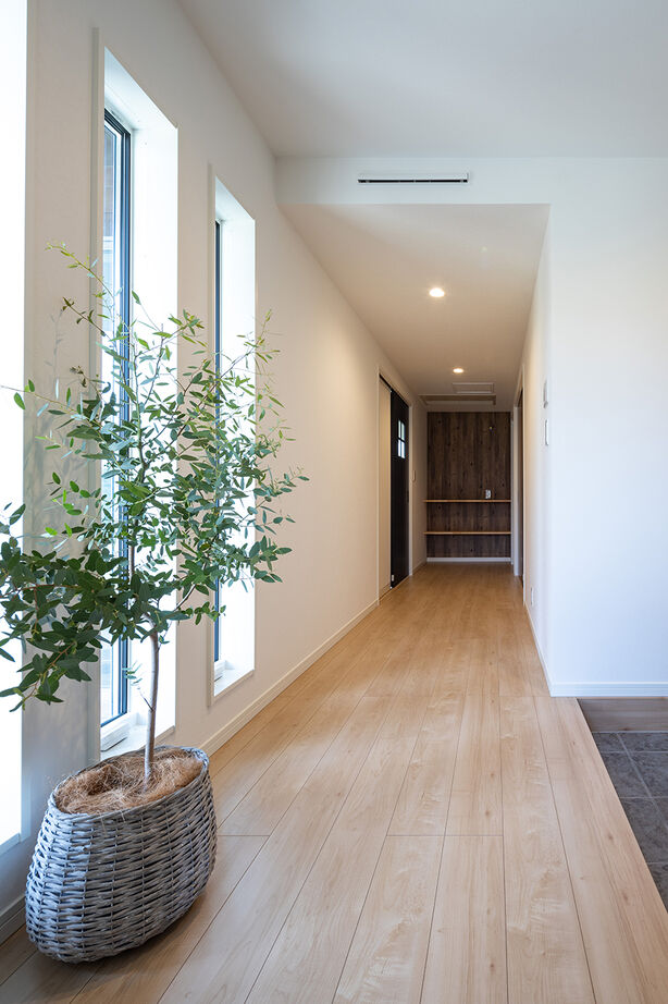 ハヤカワホーム 【2000万円台/30坪台/全館空調】家族時間を豊かに、プラスリビングをテーマに屋根付ウッドデッキのある家の建築実例画像7