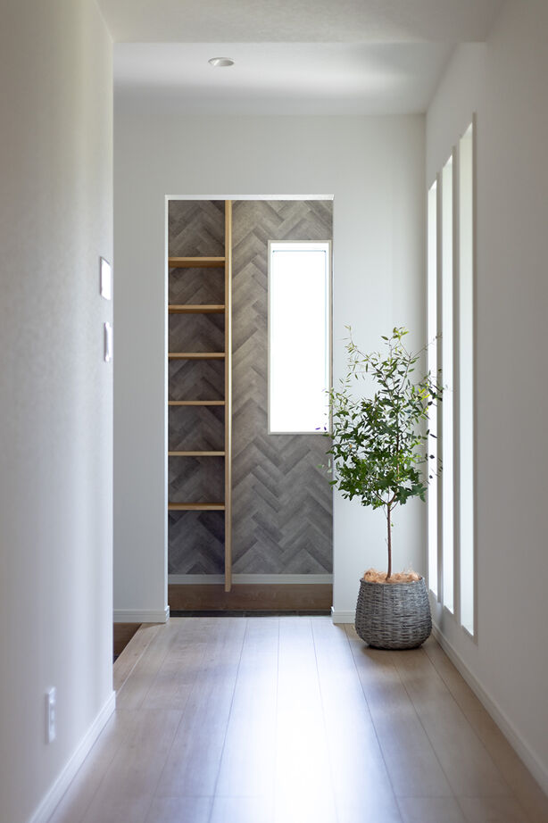 ハヤカワホーム 【2000万円台/30坪台/全館空調】家族時間を豊かに、プラスリビングをテーマに屋根付ウッドデッキのある家の建築実例画像8