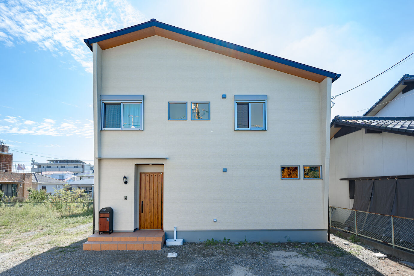 BEAR HOUSE 一級建築士事務所 奇をてらわないリアルな暮らしを追求した家族に合わせた家づくり。の建築実例画像2